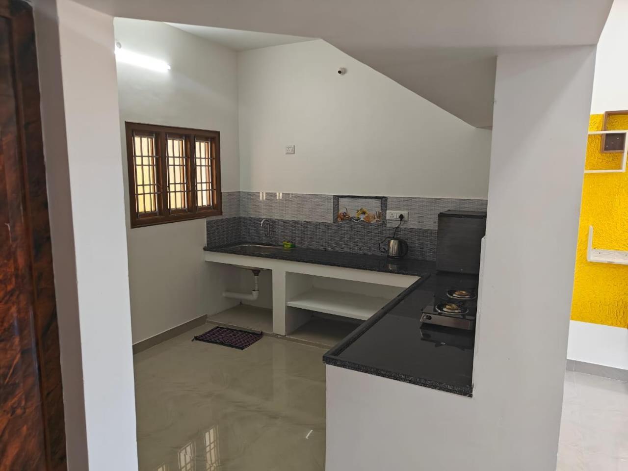 Thirunallar Heaven Homes Tirunallar Esterno foto